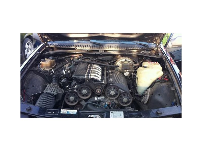 ZHTEITAI ΚΙΝΗΤΗΡΑΣ ΓΙΑ ΑΛΦΑ 75 V6 - Alfa Romeo Alfa 75 