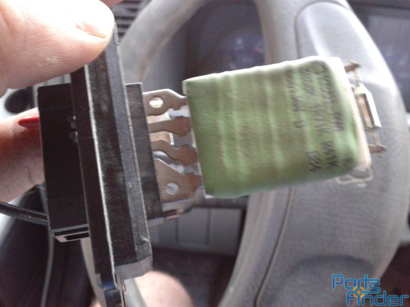 ΑΝΤΙΣΤΑΣΗ ΚΑΛΟΡΙΦΕΡ - Renault Megane 