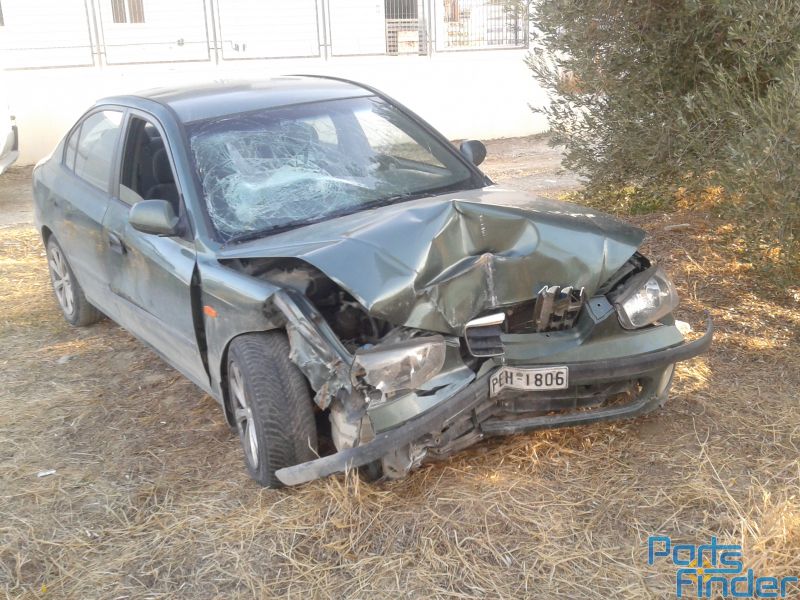  - Hyundai Elantra 