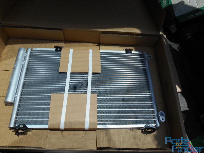 ΨΥΓΕΙΟ A/C - Toyota Yaris