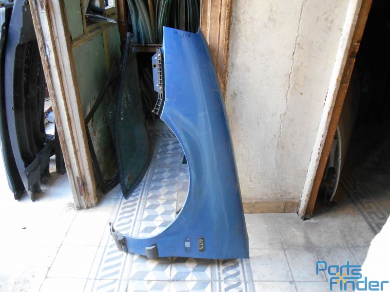 ΦΤΕΡΟ ΕΜΠΡΟΣ ΑΡΙΣΤΕΡΟ - Renault R 19 