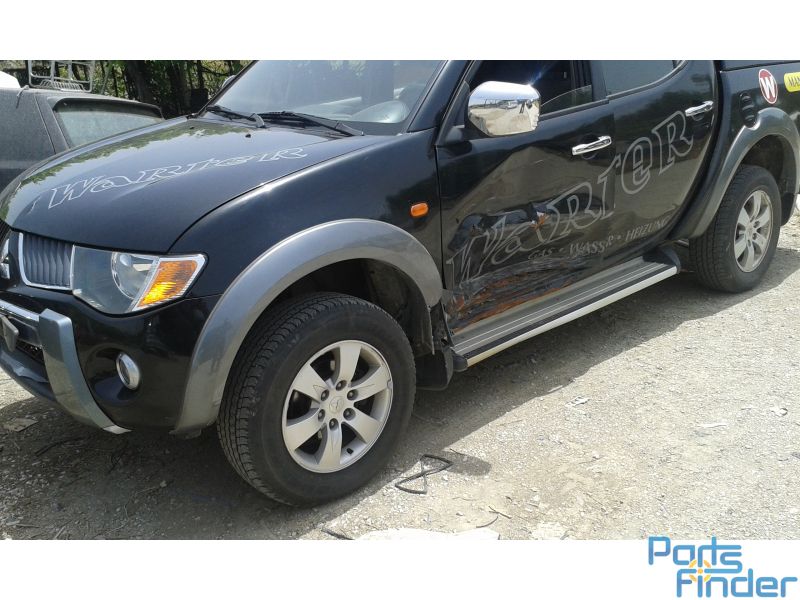 Φτερό εμπρός αριστερό - Mitsubishi L200 Safari