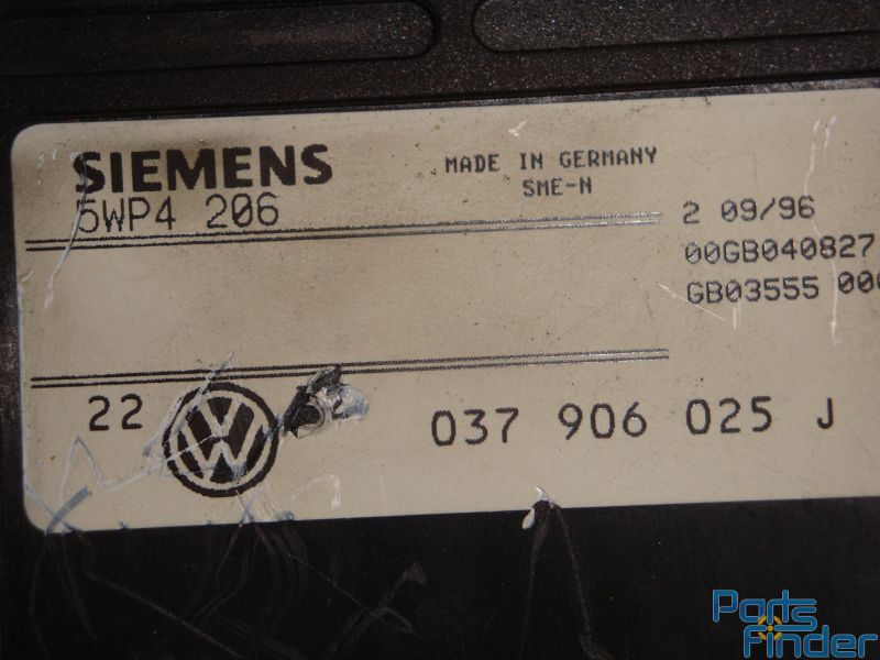 Εγκεφαλος 037 906 025 J - VW Golf