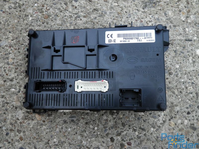 BSI P8200621762 - Renault Clio
